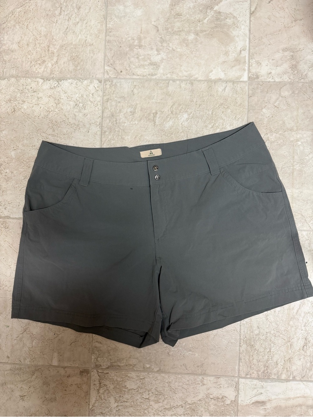 Ascend Women's Slate Gray Utility Shorts